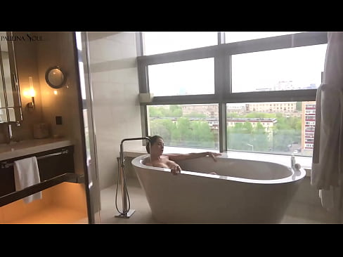 ❤️ Керемет сәби Жуынатын бөлмеде оның кискасын құмарта тартып жатыр ️ Порно бізде kk.drpornofilme.ru ❌